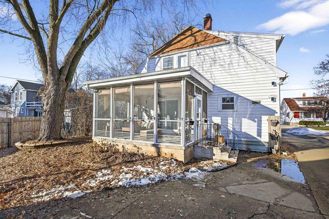 333 W SPRING STREET, Appleton, WI 54911