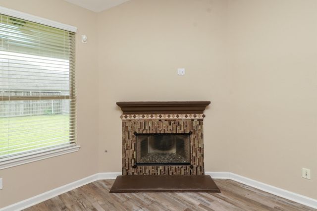 3042 Camelia View Lane, Dickinson, TX 77539