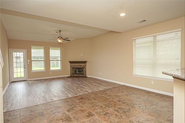 3042 Camelia View Lane, Dickinson, TX 77539