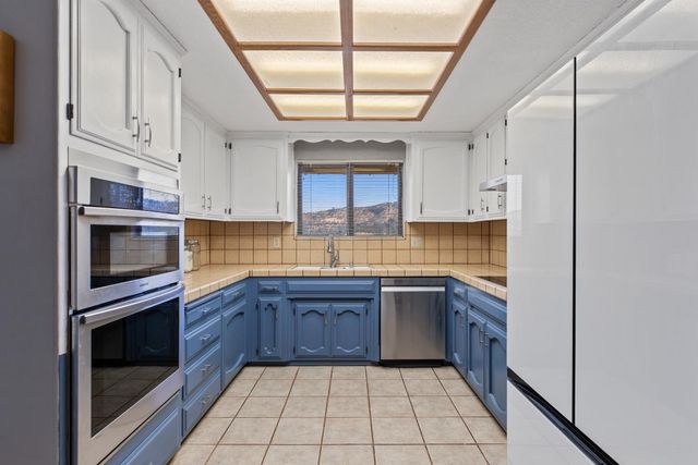 1415 Papoose Dr, Copperopolis, CA 95228