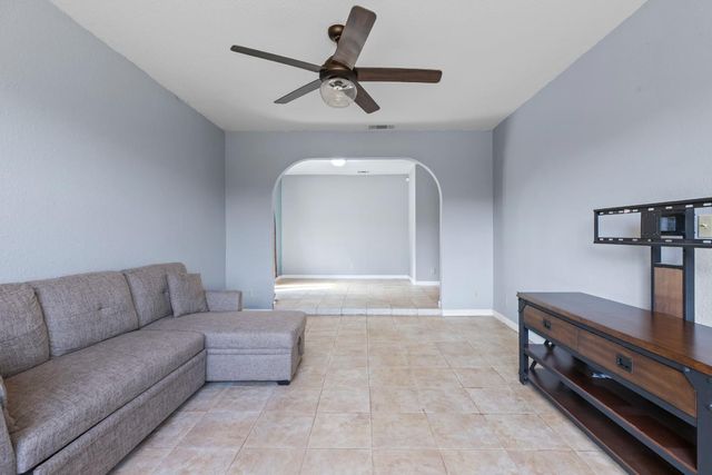 1415 Papoose Dr, Copperopolis, CA 95228