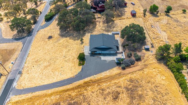 1415 Papoose Dr, Copperopolis, CA 95228