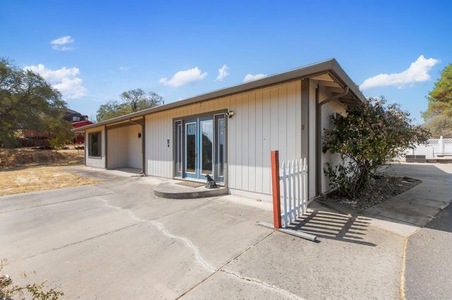 1415 Papoose Dr, Copperopolis, CA 95228