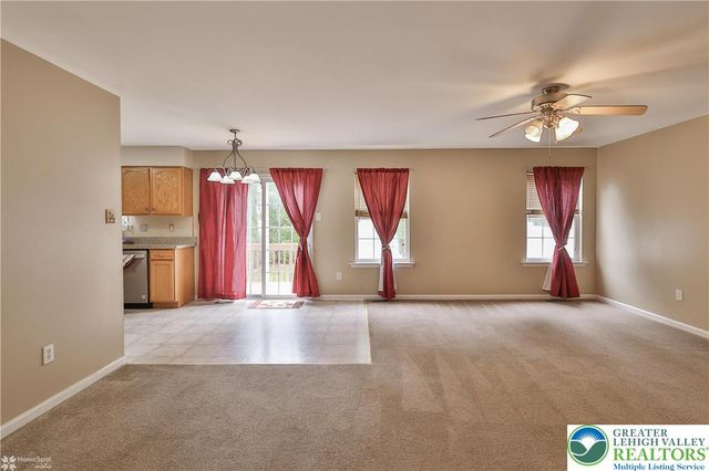 204 Mary Court, Richlandtown Boro, PA 18955