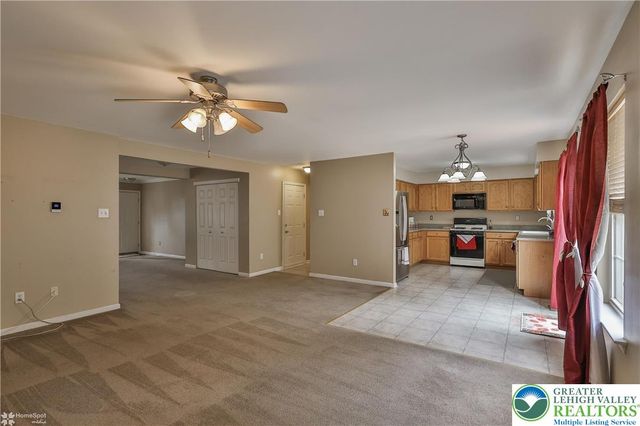 204 Mary Court, Richlandtown Boro, PA 18955