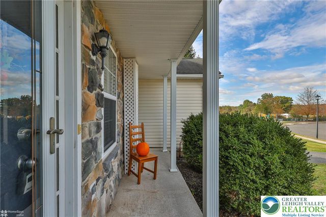 204 Mary Court, Richlandtown Boro, PA 18955