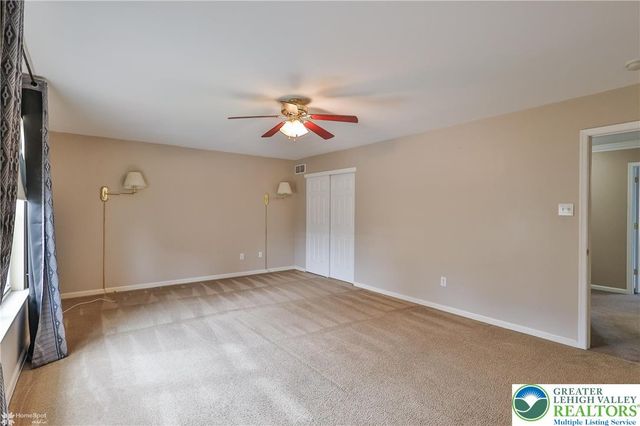 204 Mary Court, Richlandtown Boro, PA 18955