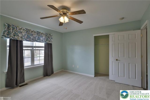 204 Mary Court, Richlandtown Boro, PA 18955