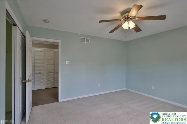 204 Mary Court, Richlandtown Boro, PA 18955