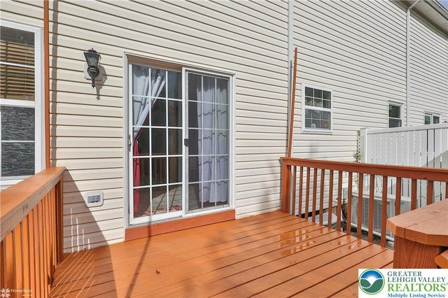 204 Mary Court, Richlandtown Boro, PA 18955