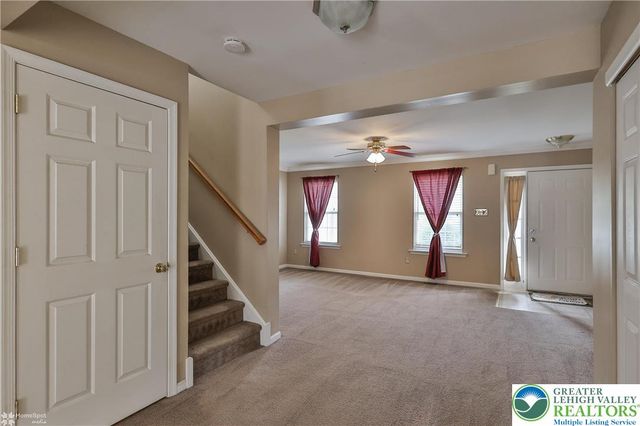 204 Mary Court, Richlandtown Boro, PA 18955