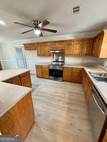 350 LEE KING Road, Forsyth, GA 31029