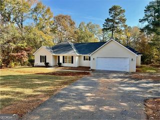 350 LEE KING Road, Forsyth, GA 31029