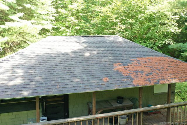 289 Spring Lake Road, Waterbury, CT 06706