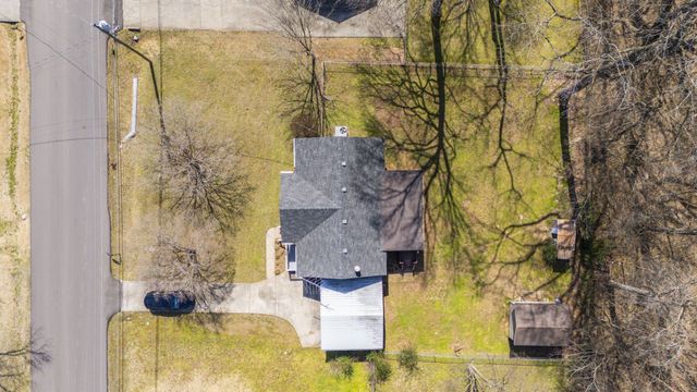 524 Bragg Ave, Smyrna, TN 37167