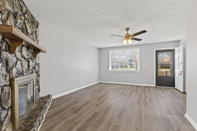 524 Bragg Ave, Smyrna, TN 37167