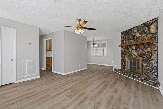 524 Bragg Ave, Smyrna, TN 37167
