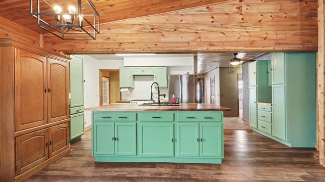 288 30th Avenue, Six Lakes, MI 48886