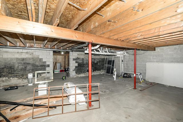 288 30th Avenue, Six Lakes, MI 48886