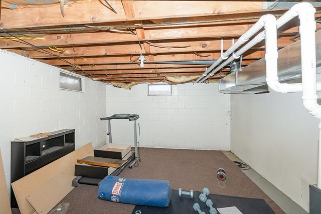 288 30th Avenue, Six Lakes, MI 48886