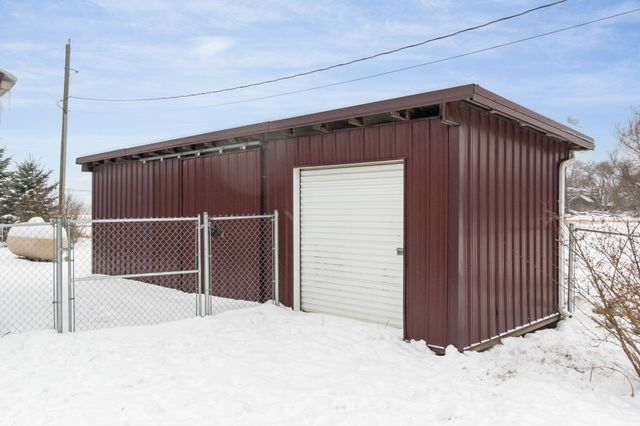 288 30th Avenue, Six Lakes, MI 48886