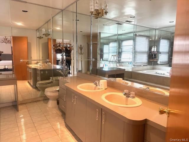 28 Polo Road, Great Neck, NY 11023