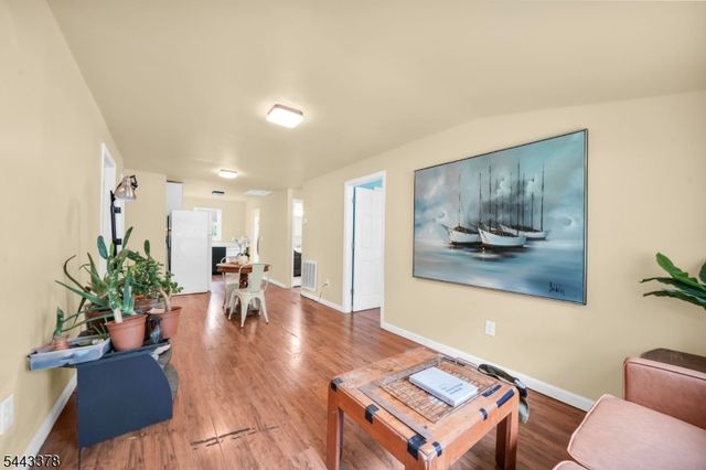 191 Fayette Ave, Wayne Twp., NJ 07470