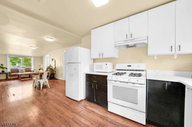 191 Fayette Ave, Wayne Twp., NJ 07470