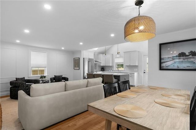 34 East Bowery Street, Newport, RI 02840