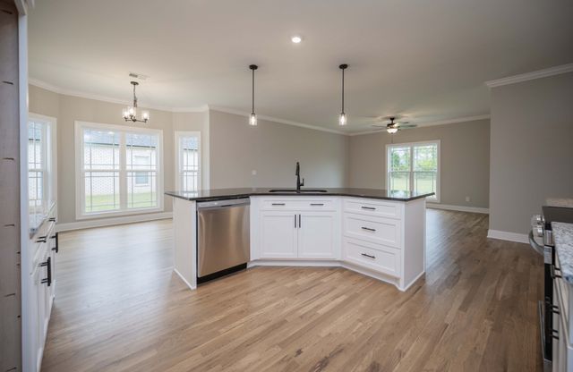 5409 Walnut Farms Blvd, Christiana, TN 37037