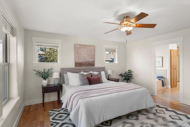 78 Greenmoor Drive, Eagle Point, OR 97524