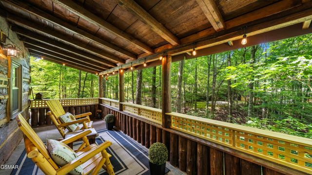 1131 Old Cartertown Road Road, Gatlinburg, TN 37738