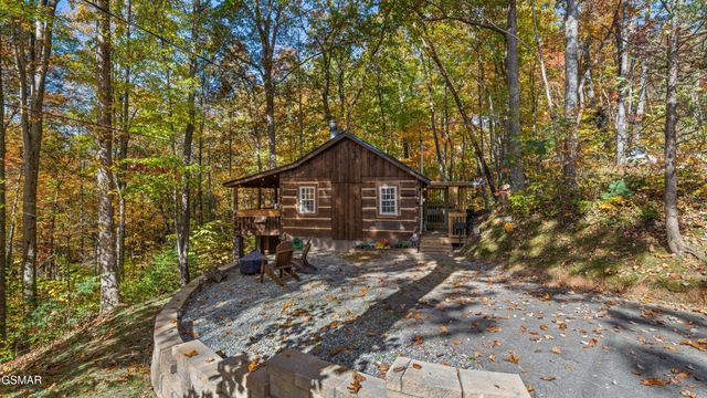 1131 Old Cartertown Road Road, Gatlinburg, TN 37738
