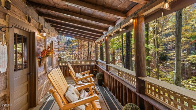 1131 Old Cartertown Road Road, Gatlinburg, TN 37738