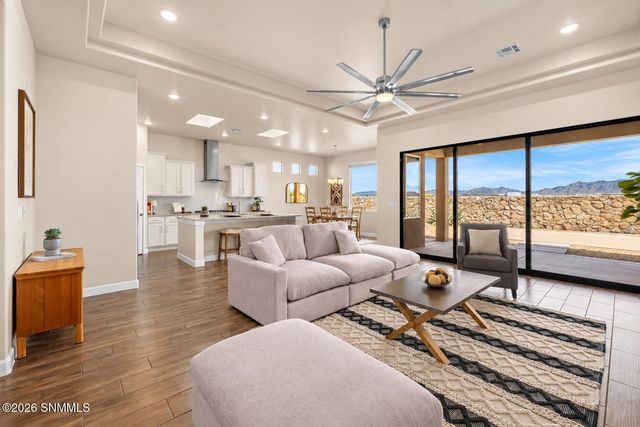 6840 Electra Avenue, Las Cruces, NM 88012