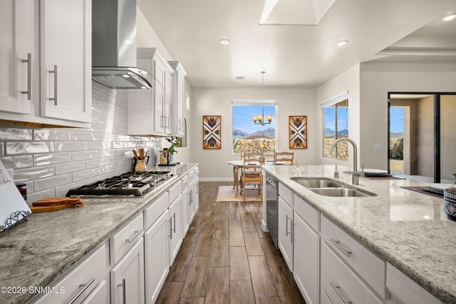 6840 Electra Avenue, Las Cruces, NM 88012