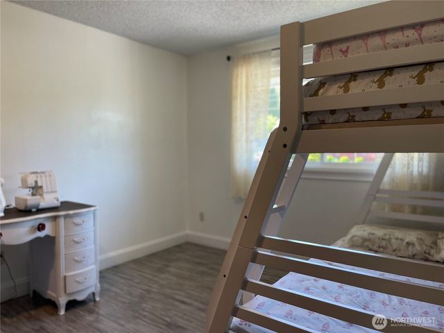 1017 Ballentine Street, Raymond, WA 98577