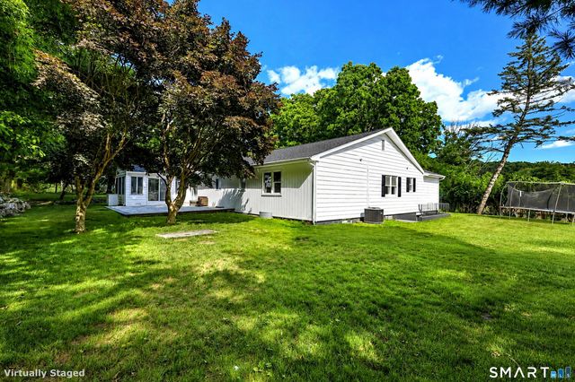 429 Flax Hill Road, Norwalk, CT 06854
