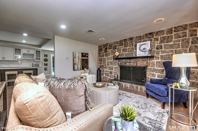 429 Flax Hill Road, Norwalk, CT 06854