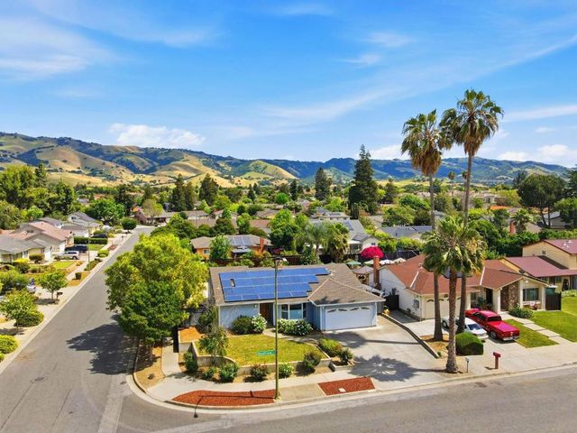 4122 Moonflower Court, San Jose, CA 95135