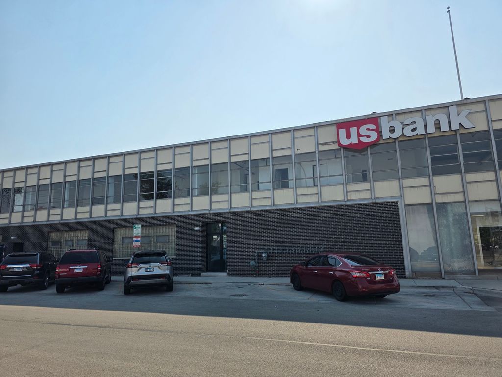 2202 Lambard Avenue 201, Berwyn, IL 60402