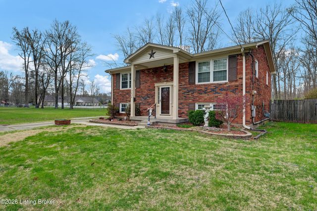 7624 Greenfield Ave, Louisville, KY 40214