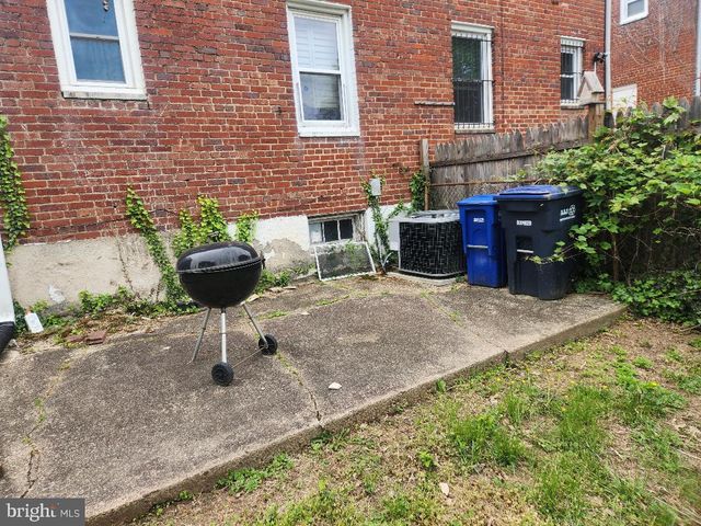 5514 C ST SE, Washington, DC 20019