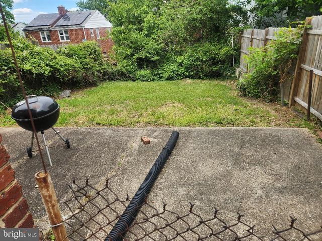 5514 C ST SE, Washington, DC 20019