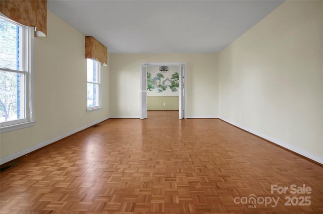 1925 Montclair Avenue, Gastonia, NC 28054