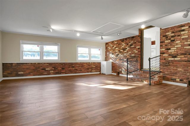 1925 Montclair Avenue, Gastonia, NC 28054