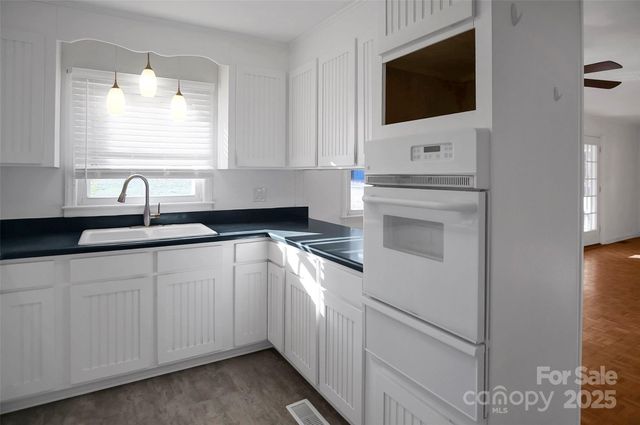 1925 Montclair Avenue, Gastonia, NC 28054