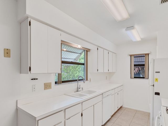 717 Doctor Avenue, Sebastian, FL 32958