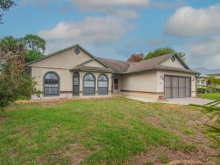 717 Doctor Avenue, Sebastian, FL 32958