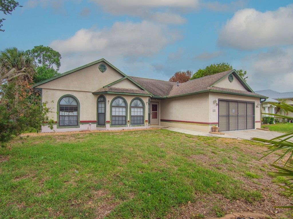 717 Doctor Avenue, Sebastian, FL 32958